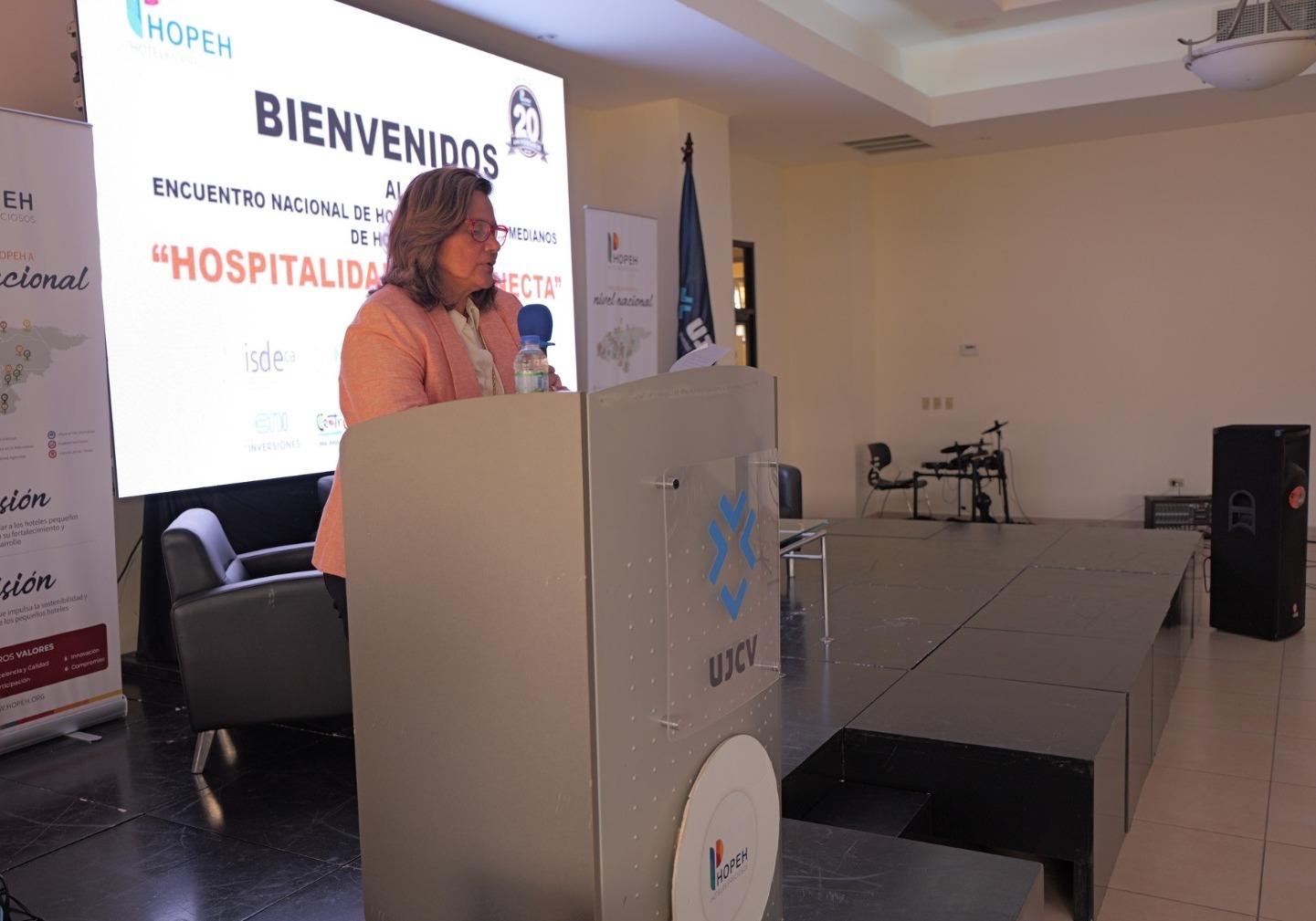 Honduras impulsa la sostenibilidad e innovación en el sector hotelero durante el Encuentro Nacional de Hoteles Pequeños y Medianos